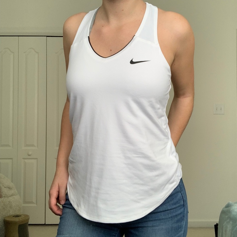 Nike Court Dri-Fit White Swoosh Logo V Neck Tank